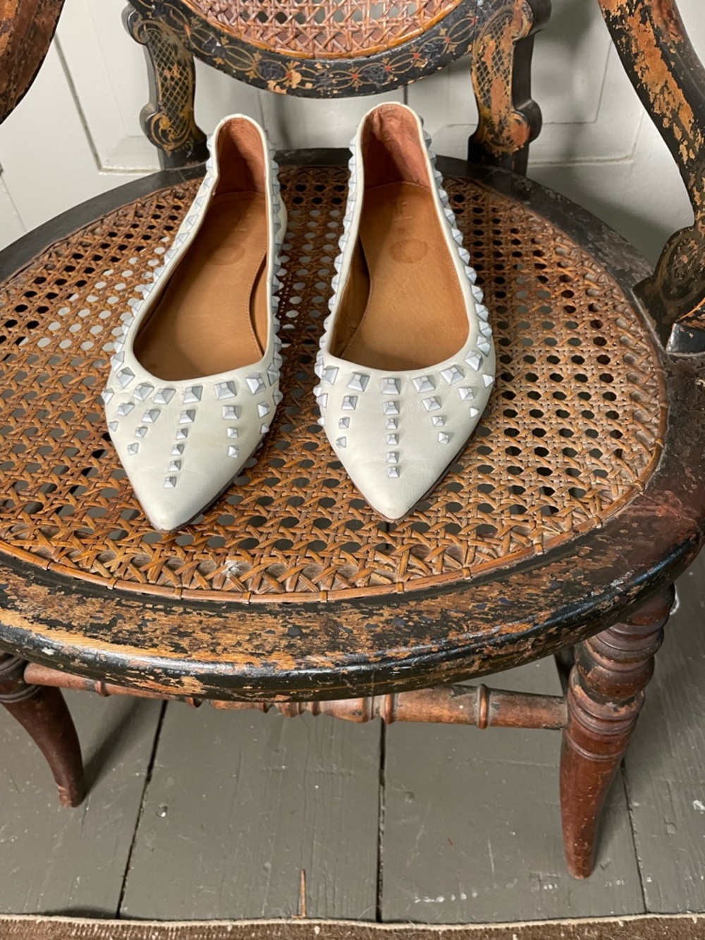Frye Ivory Leather Pointed-Toe Studded Flats - Picture 3 of 6